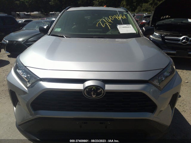 Toyota RAV4 LE 2019 JTMF1RFV4KJ017024 Image 6