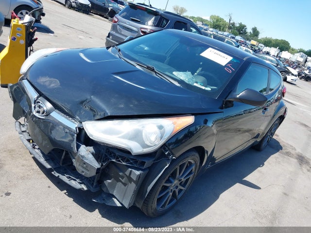 Hyundai VELOSTER 2015 KMHTC6AD8FU224994 Image 2