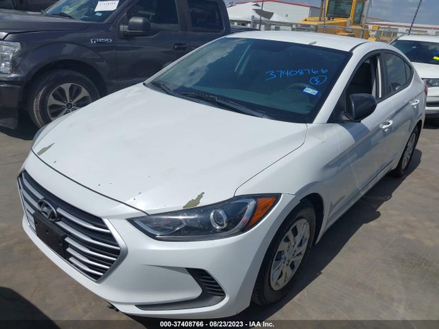 Hyundai ELANTRA SE 2017 5NPD74LF8HH194618 Image 2
