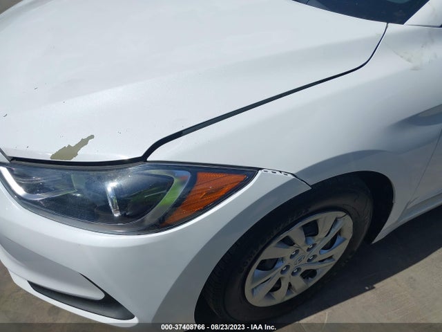 Hyundai ELANTRA SE 2017 5NPD74LF8HH194618 Image 12