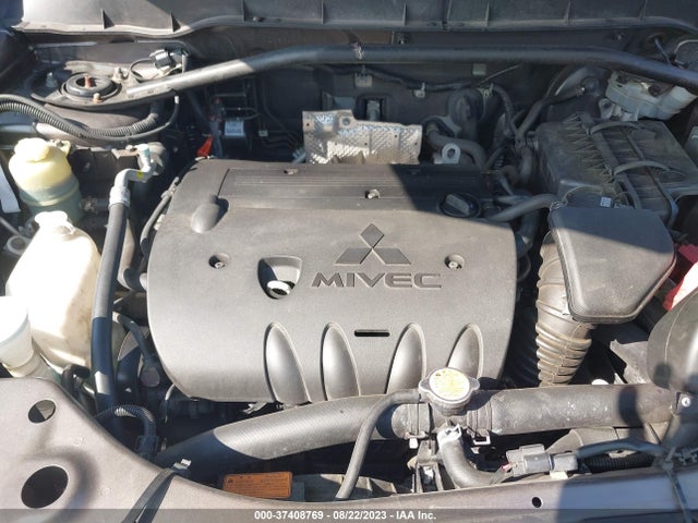2011 MITSUBISHI OUTLANDER SE VIN: JA4JT3AW2BU037895