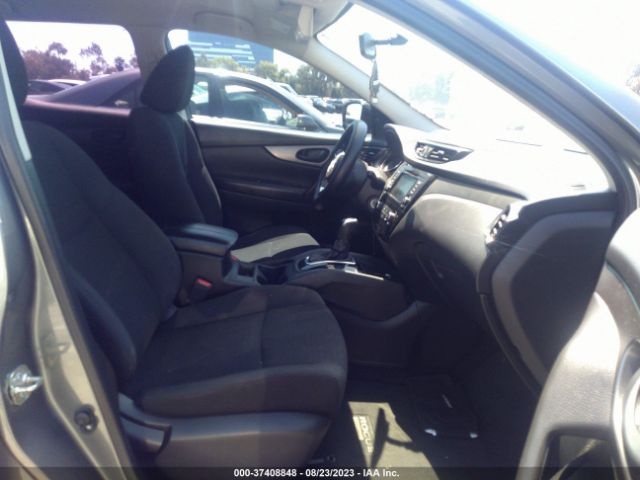 JN1BJ1CP8KW527162 Nissan Rogue Sport S