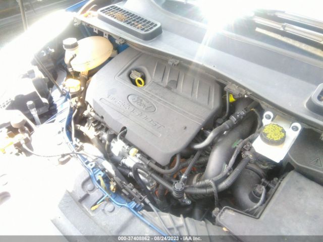 1FMCU0GD4HUE90730 Ford ESCAPE SE