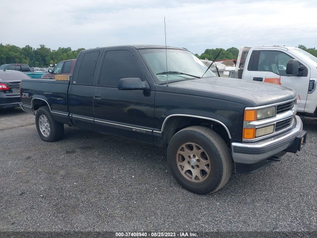 1997 CHEVROLET C/K 1500 VIN: 2GCEK19R7V1104665