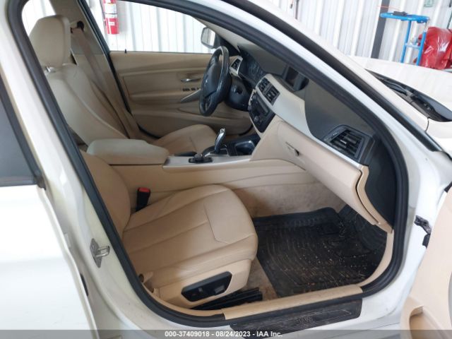 WBA3C3G53ENS71732 BMW 3 Series 320i Xdrive