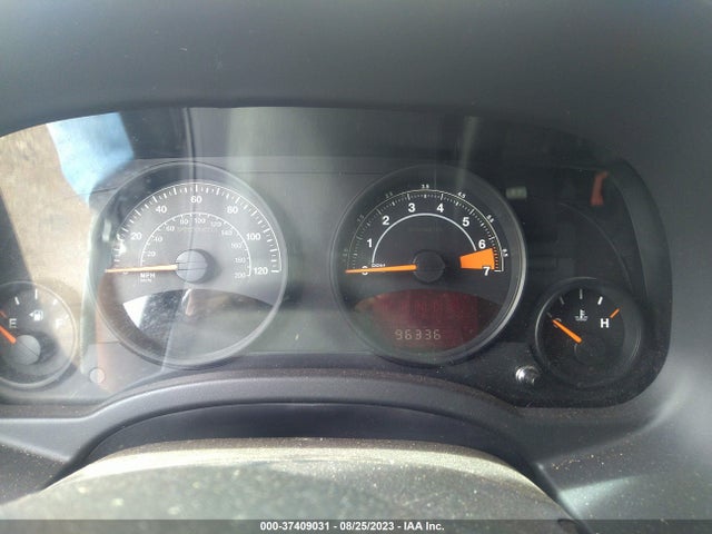 1C4NJPFAXGD582395 Jeep Patriot Latitude