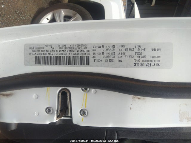 1C4NJPFAXGD582395 Jeep Patriot Latitude