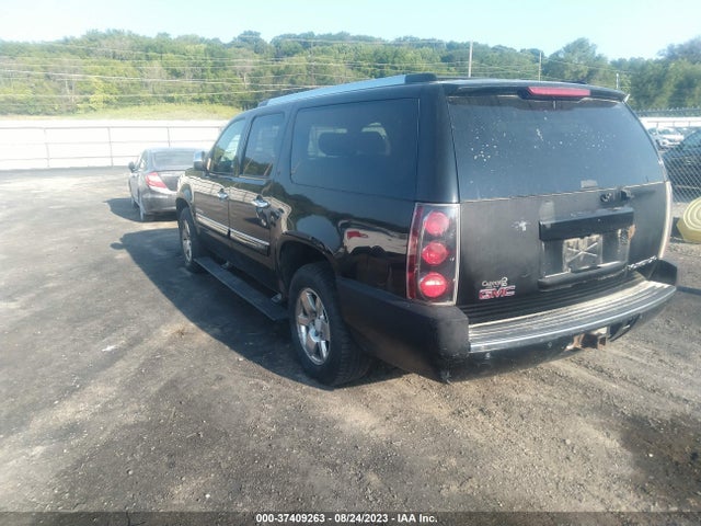2007 GMC YUKON XL DENALI VIN: 1GKFK66847J278879