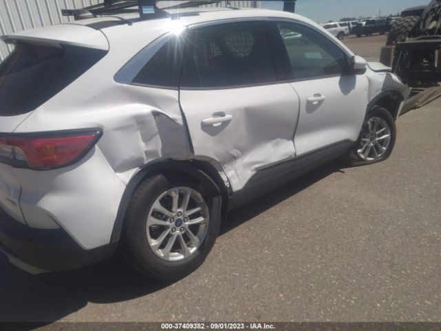 1FMCU9G69LUB80152 Ford ESCAPE SE