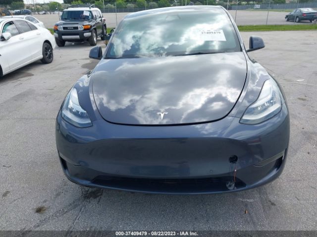 5YJYGDEE7MF198352 Tesla Model Y Long Range
