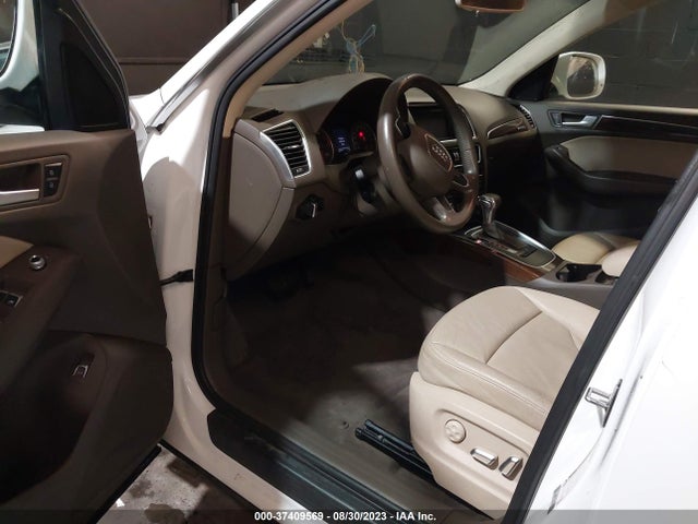 WA1CFAFP3FA104243 Audi Q5 PREMIUM