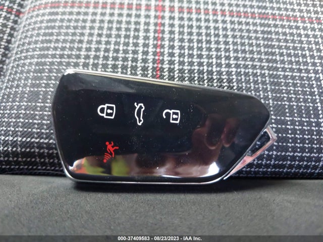 2023 VOLKSWAGEN GOLF GTI 40TH ANNIVERSARY EDITION VIN: WVW8A7CD4PW200233