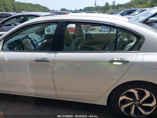 1HGCR2F79HA278955 Honda Accord Sedan Ex