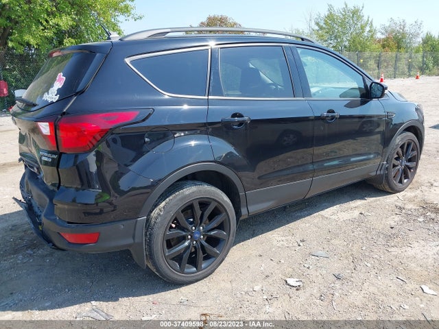 2019 FORD ESCAPE TITANIUM VIN: 1FMCU9J95KUB36697
