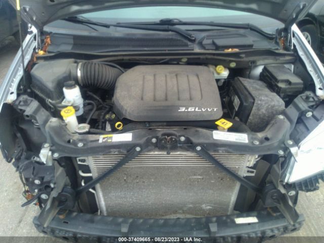 2C4RDGBG4JR151056 Dodge Grand Caravan Se