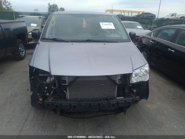 2C4RDGBG4JR151056 Dodge Grand Caravan Se