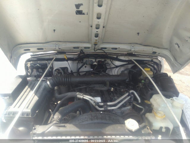 2000 JEEP WRANGLER SPORT VIN: 1J4FA49S0YP725498