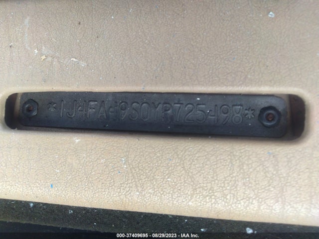 2000 JEEP WRANGLER SPORT VIN: 1J4FA49S0YP725498