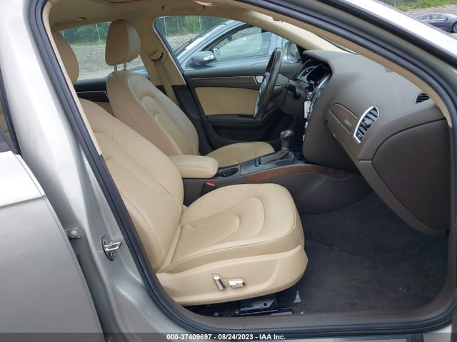 WAUBFAFL8EN016968 Audi A4 PREMIUM