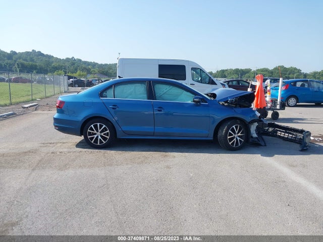 3VWDB7AJ3JM238450 Volkswagen Jetta 1.4t