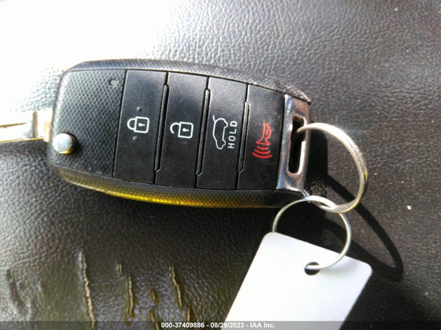 KIA SOUL + 2016 KNDJP3A50G7291225 Image 3
