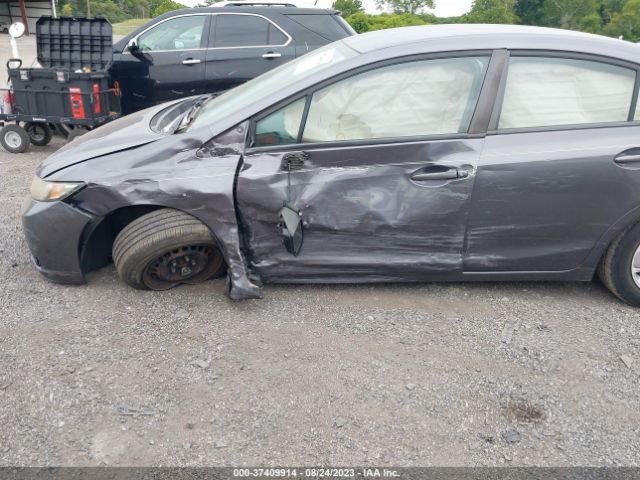 19XFB2F59EE217998 Honda Civic Sedan Lx
