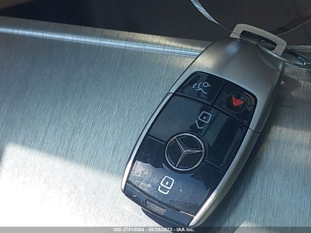 WDDUG8DB8LA518756 Mercedes-Benz S-class S 560