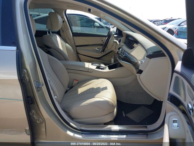 WDDUG8DB8LA518756 Mercedes-Benz S-class S 560