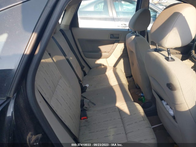 2010 FORD FOCUS SE VIN: 1FAHP3FN4AW266693