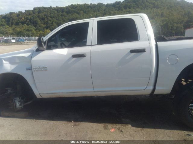 1C6RR7KT2ES242563 RAM 1500 Express