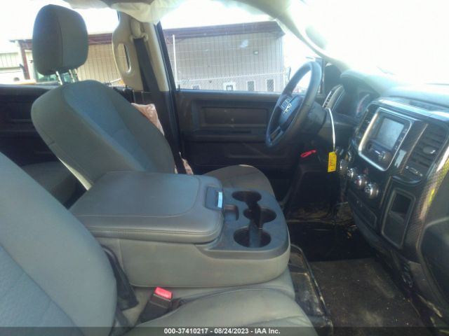 1C6RR7KT2ES242563 RAM 1500 Express
