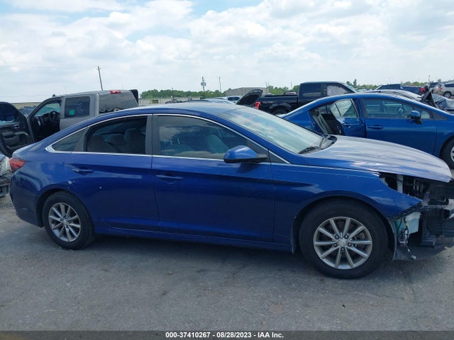 Hyundai SONATA SE 2018 5NPE24AF8JH599731 Image 12