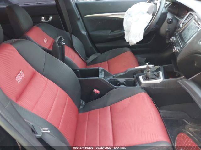 2HGFB6E51FH701227 Honda Civic Sedan Si