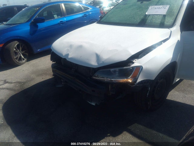 3VW267AJ3GM207770 Volkswagen Jetta Sedan 1.4t S W/technology