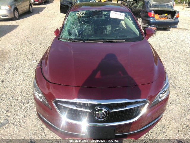37410288 :رقم المزاد ، 1G4ZS5SS4HU181438 vin ، 2017 Buick Lacrosse Premium مزاد بيع