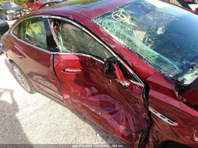 37410288 :رقم المزاد ، 1G4ZS5SS4HU181438 vin ، 2017 Buick Lacrosse Premium مزاد بيع