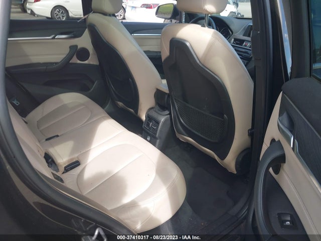 BMW X1 Xdrive28i 2016 WBXHT3C35G5E50375 Image 8