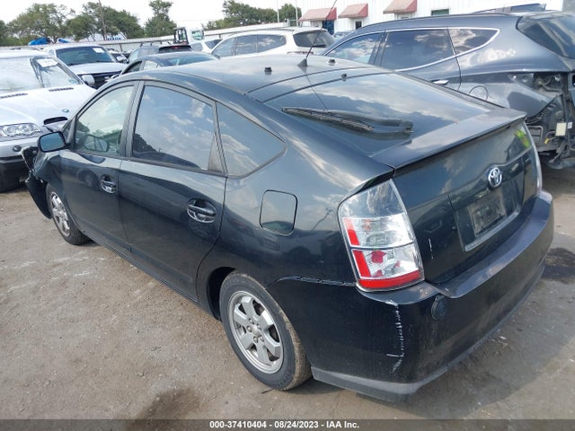 2005 TOYOTA PRIUS VIN: JTDKB22U453082979