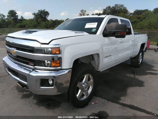 2018 CHEVROLET SILVERADO 2500HD LT VIN: 1GC1KVEY2JF201519