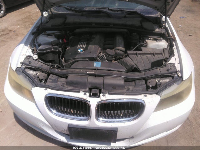 2009 BMW 3 SERIES 328I VIN: WBAPH735X9A172399