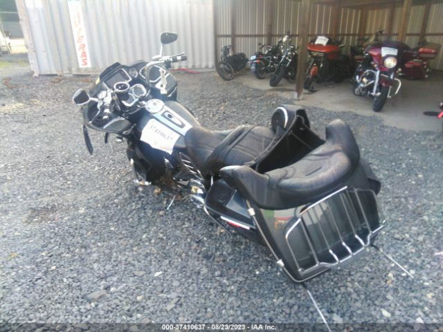 2016 HARLEY-DAVIDSON FLTRUSE 1HD1TAN19GB951880 Photo 2