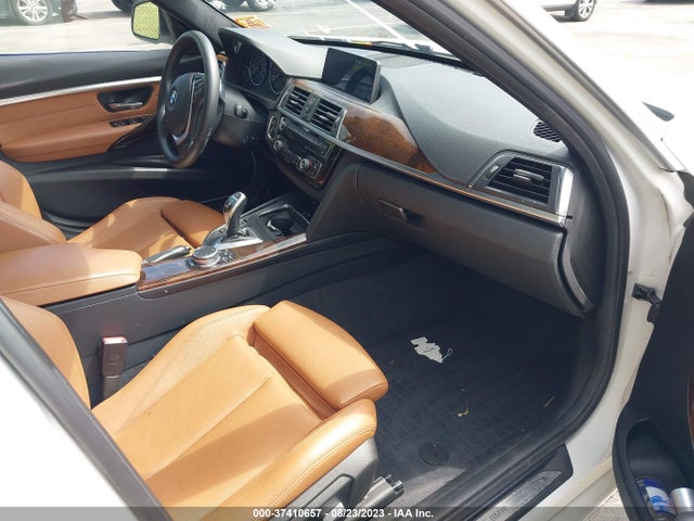 WBA8D9G53HNU59225 BMW 3 Series 330i Xdrive