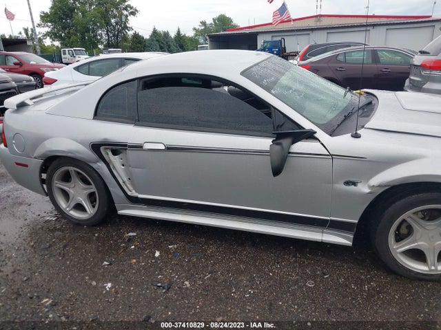 2001 FORD MUSTANG GT VIN: 1FAFP42X21F175121
