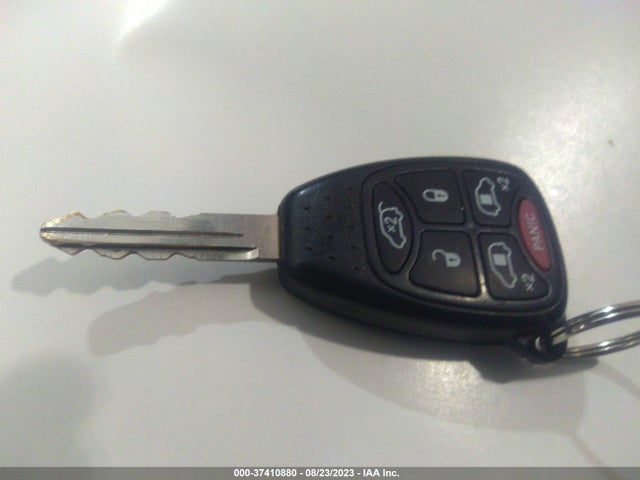 2005 CHRYSLER TOWN & COUNTRY VIN: 1C4GP45R75B253367