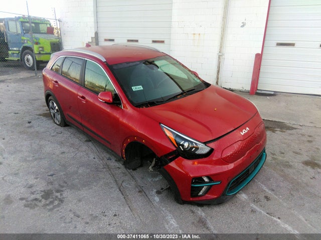 2022 KIA NIRO EV S VIN: KNDCC3LG8N5160183