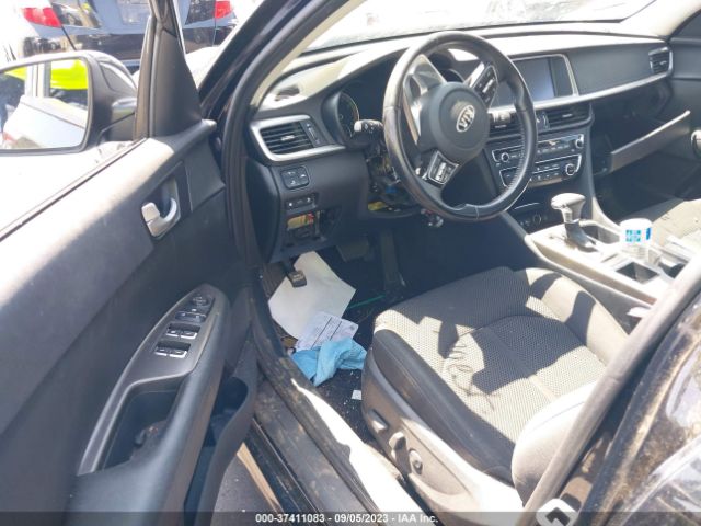 5XXGT4L38KG308635 KIA Optima Lx