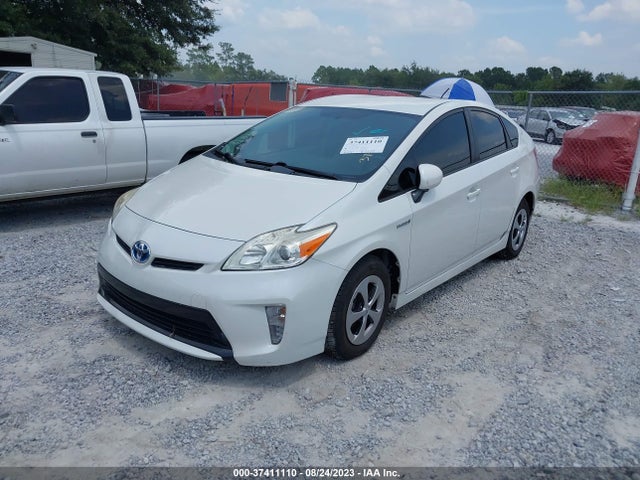 Toyota Prius Four/five/three/one/two 2014 JTDKN3DU8E0385971 Image 2