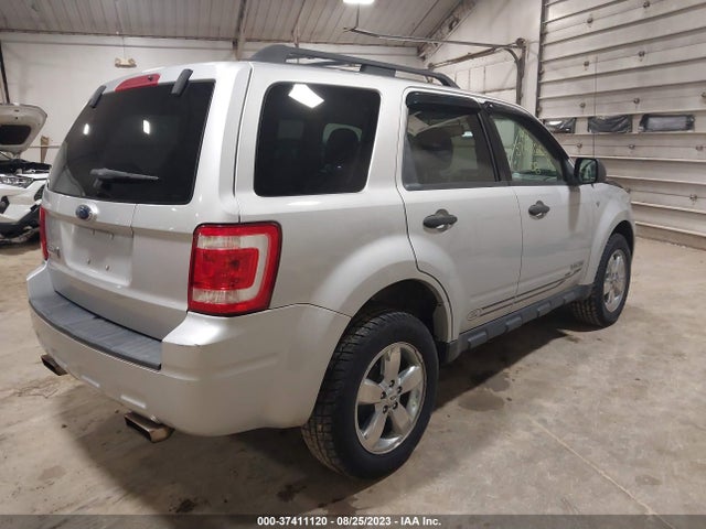 2008 FORD ESCAPE XLT VIN: 1FMCU03128KB92877