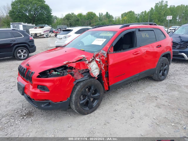 1C4PJMCXXJD608579 Jeep Cherokee Latitude