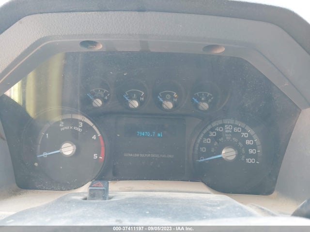 2016 Ford F-550, VIN: 1FDUF5HT0GED30998